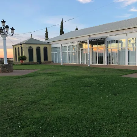 Atalayas Extremadura 公寓式酒店 扎弗拉