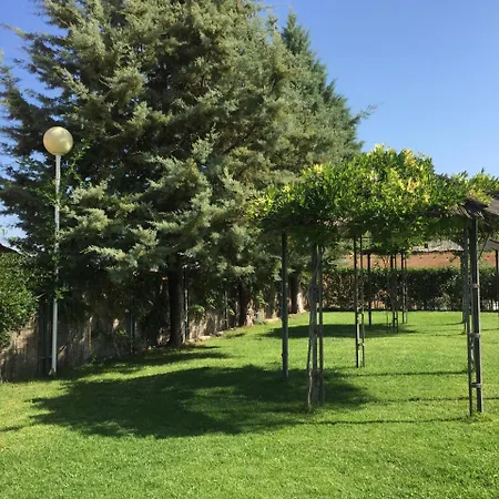 Atalayas Extremadura 公寓式酒店 4*